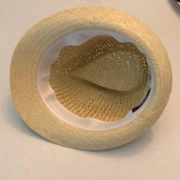 Moo a hat - Picture 3 of 4